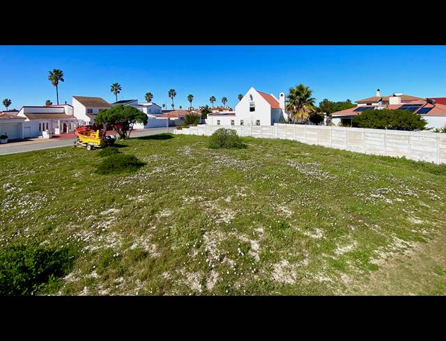647M² VACANT LAND FOR SALE IN PORT OWEN